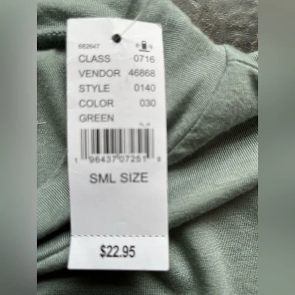 New PacSun long sleeve sage green mock neck tee shirt. Size small - Picture 4 of 9